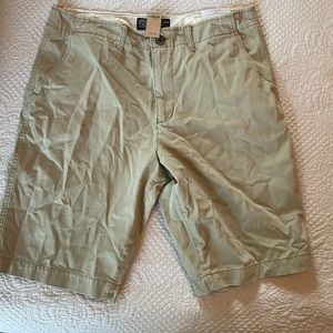 NWTA American eagle men’s cargo shorts size 36
